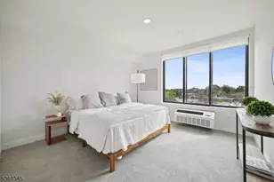 45 S Grove St, East Orange, NJ 07018 - Photo 11