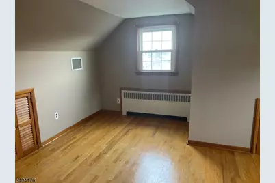 339 Boyle Ave, Totowa, NJ 07512 - Photo 7