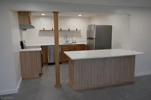 699 Lillian Rd, Mount Arlington, NJ 07850 - Photo 11