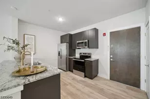 227 N Walnut St, East Orange, NJ 07017 - Photo 3