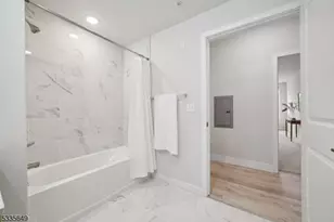 227 N Walnut St, East Orange, NJ 07017 - Photo 11