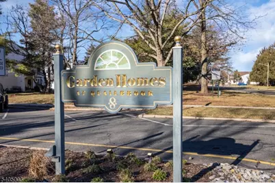 82 Almond Dr, Franklin Township, NJ 08873 - Photo 25