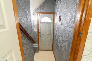 211 Bergen Ave, Kearny, NJ 07032 - Photo 15