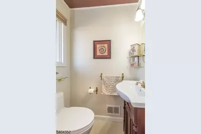 3 Springdale Rd, West Caldwell, NJ 07006 - Photo 21