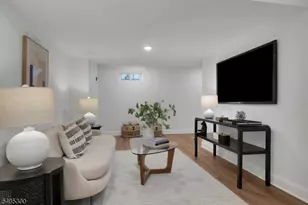 30 Edgecliff Rd, Montclair, NJ 07043 - Photo 31