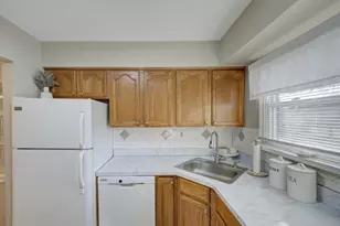 515 Andria Ave, Hillsborough Township, NJ 08844 - Photo 11