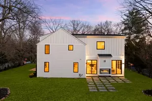 2 E Hartshorn Dr, Millburn, NJ 07078 - Photo 35