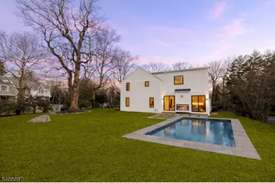 2 E Hartshorn Dr, Millburn, NJ 07078 - Photo 37