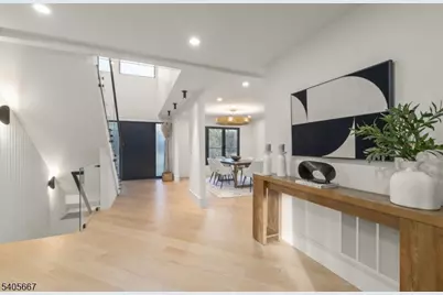 2 E Hartshorn Dr, Millburn, NJ 07078 - Photo 21