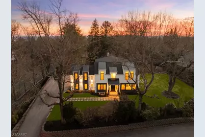 2 E Hartshorn Dr, Millburn, NJ 07078 - Photo 39