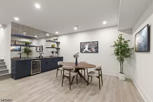 2 E Hartshorn Dr, Millburn, NJ 07078 - Photo 31