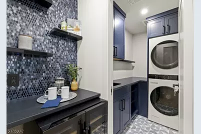 2 E Hartshorn Dr, Millburn, NJ 07078 - Photo 27