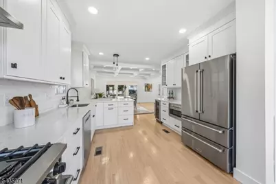 837 Park Ave, Elizabeth, NJ 07208 - Photo 7