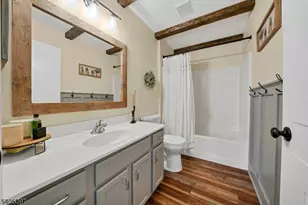 654 Honeybrook Cir, Lopatcong Township, NJ 08886 - Photo 17