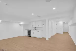 25 Wardell Rd, Livingston, NJ 07039 - Photo 29