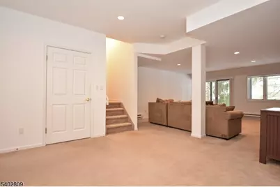 272 Belmont Pl, Mahwah, NJ 07430 - Photo 29