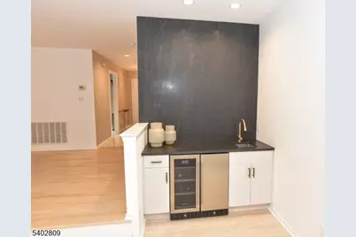 272 Belmont Pl, Mahwah, NJ 07430 - Photo 15