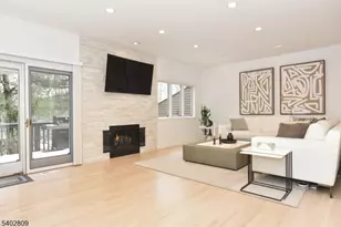 272 Belmont Pl, Mahwah, NJ 07430 - Photo 11