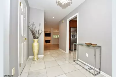 272 Belmont Pl, Mahwah, NJ 07430 - Photo 3