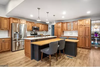 111 S Honeyman Rd, Readington, NJ 08889 - Photo 5