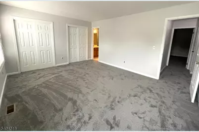 317 Jamestown Ct, Raritan Township, NJ 08822 - Photo 17