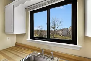 16298 Dell Pl, Stanhope, NJ 07874 - Photo 9