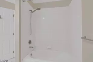 107 Gladstone Dr, Parsippany, NJ 07054 - Photo 15