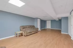 107 Gladstone Dr, Parsippany, NJ 07054 - Photo 17