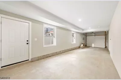 840 Martin St, Elizabeth, NJ 07201 - Photo 35