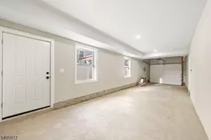 840 Martin St, Elizabeth, NJ 07201 - Photo 35