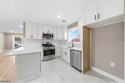 840 Martin St, Elizabeth, NJ 07201 - Photo 5