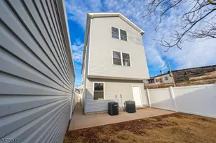 840 Martin St, Elizabeth, NJ 07201 - Photo 33