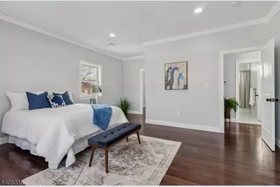 239 Suttons Ln, Edison, NJ 08817 - Photo 21