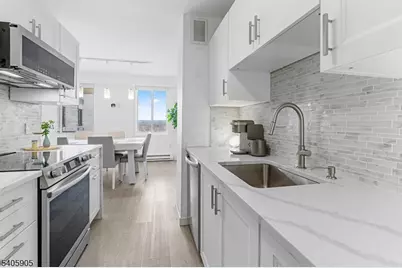 307 Prospect Ave #17D, Hackensack, NJ 07601 - Photo 7