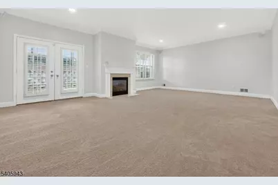 124 Barclay Dr, Nutley, NJ 07110 - Photo 31