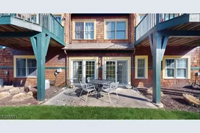 8 Maple Cres Unit 12, Vernon Twp., NJ 07462 - Photo 11