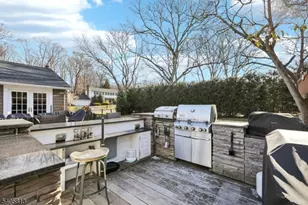 275 Linden Rd, Wayne, NJ 07470 - Photo 37