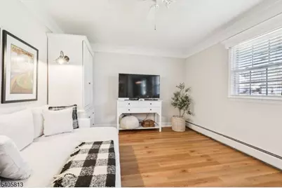 275 Linden Rd, Wayne, NJ 07470 - Photo 9