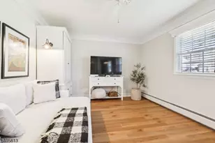 275 Linden Rd, Wayne, NJ 07470 - Photo 9