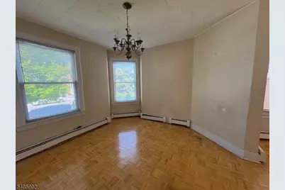 146 Sayre, Elizabeth, NJ 07208 - Photo 33