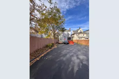 146 Sayre, Elizabeth, NJ 07208 - Photo 3