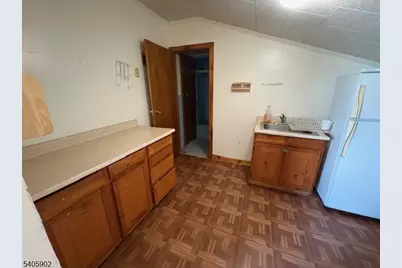146 Sayre, Elizabeth, NJ 07208 - Photo 7