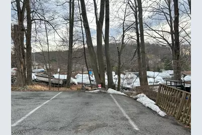 19 Windemere Ave, Mount Arlington, NJ 07856 - Photo 3