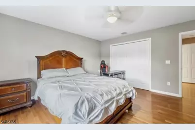 431 Raritan Rd, Linden, NJ 07036 - Photo 29