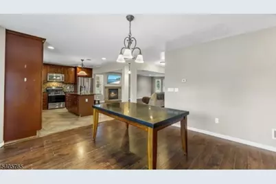 431 Raritan Rd, Linden, NJ 07036 - Photo 15