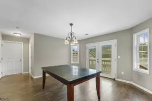 431 Raritan Rd, Linden, NJ 07036 - Photo 9