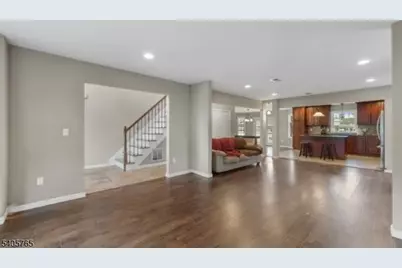 431 Raritan Rd, Linden, NJ 07036 - Photo 5