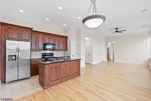 33 Forest Ave, Hawthorne, NJ 07506 - Photo 5
