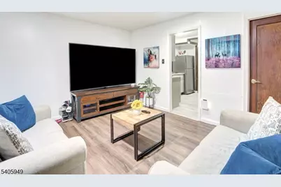 13 Merritt St, Jersey City, NJ 07305 - Photo 3