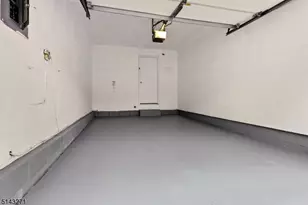 21 Eton Ct, Bedminster Township, NJ 07921 - Photo 31